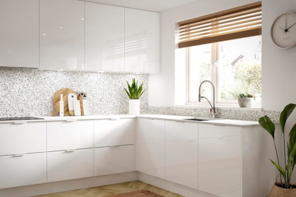 Porter Gloss White